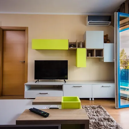 Viva City Apartment